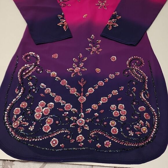 SHAAN Tunic/Dress‎ Style Top Beautiful Beading,Side Slits, Ombre Fade - Picture 10 of 10